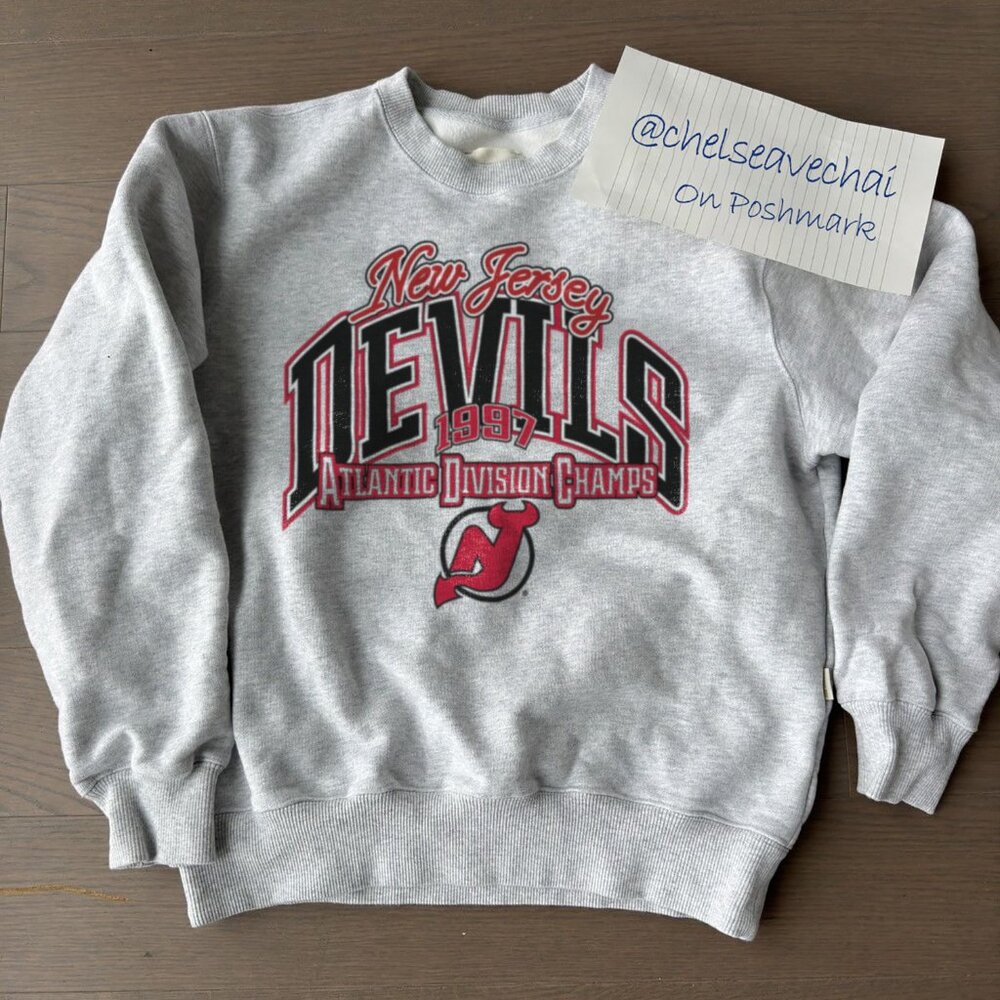 Vintage New Jersey Devils 1997 Atlantic Division Champions Hockey Sweatshirt